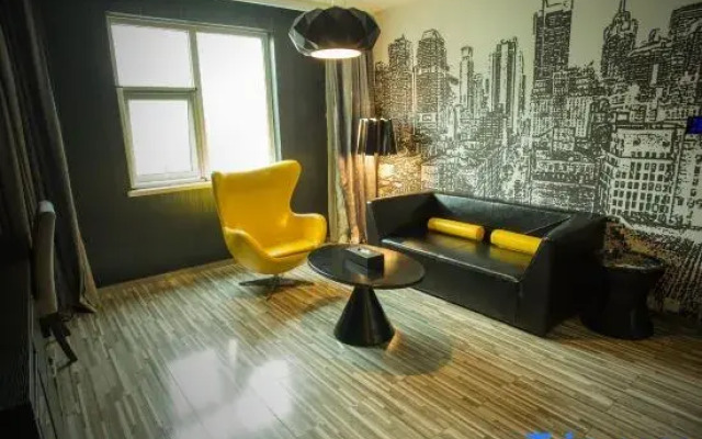 Orange Hotel (Hangzhou Wenyi West Road)