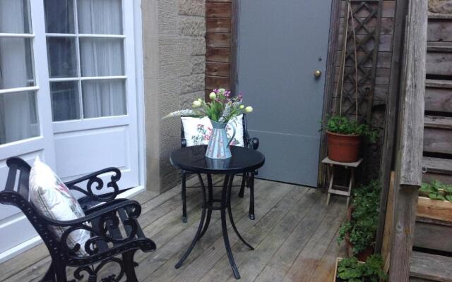 A Room in the City - West (formerly Luxury Central B&B)