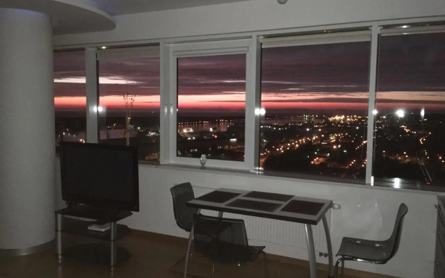 25-Th Floor Sea View Apartment