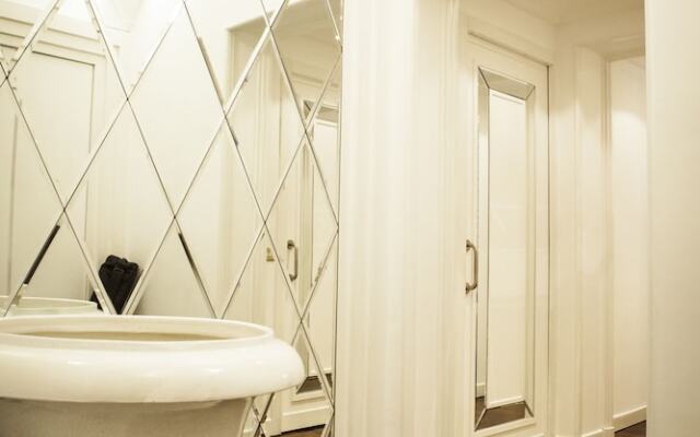 Walk to Milano Duomo