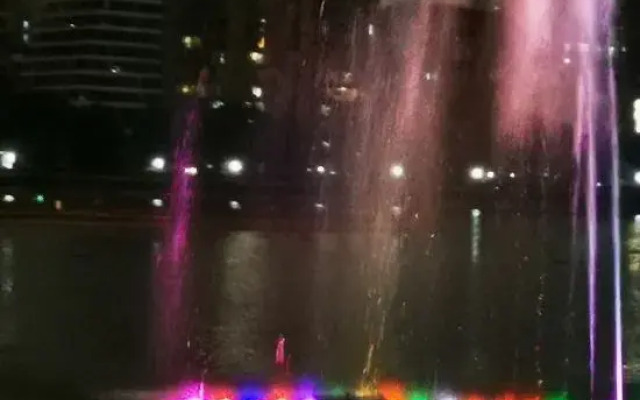 Wuhan Lake View Homestay (The Mixc Qushuilou Subway Station)