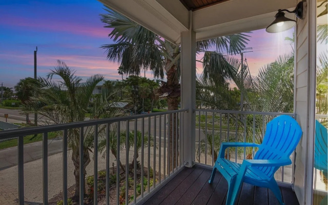 Sunset & Sand 4 Bedroom Townhouse