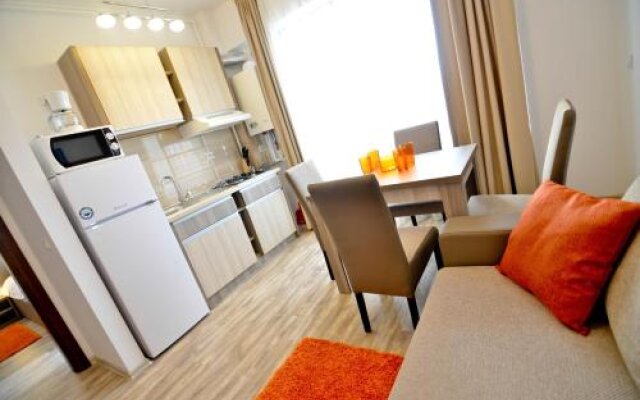 Summerland New York Exclusive Apartment - Mamaia