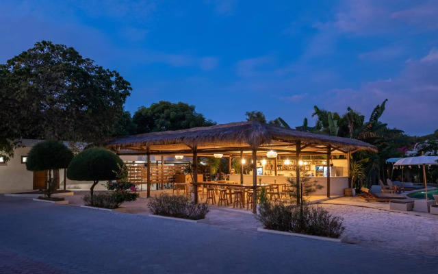 Gili Teak Resort