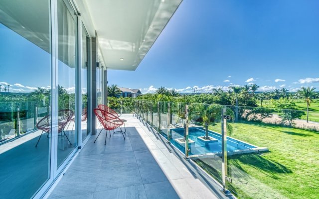 Modern and Fresh Oceanfront Villa