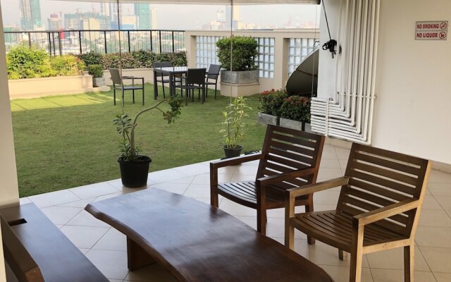 Hedges Court Residencies Town Hall-2 Room 3 Bed Apartment