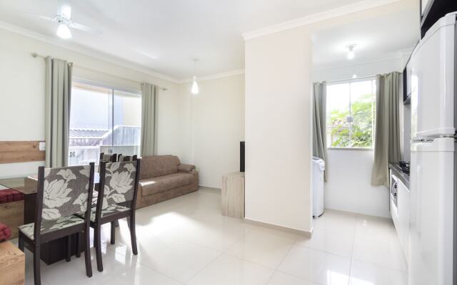 Rent Apartment 3 bedrooms w/ 1 suite - 680