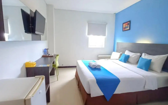 Pratama Hotel and Convention