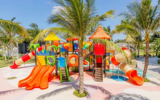 Selectum Noa Resort Cam Ranh