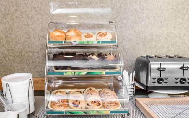 Quality Inn New Columbia–Lewisburg