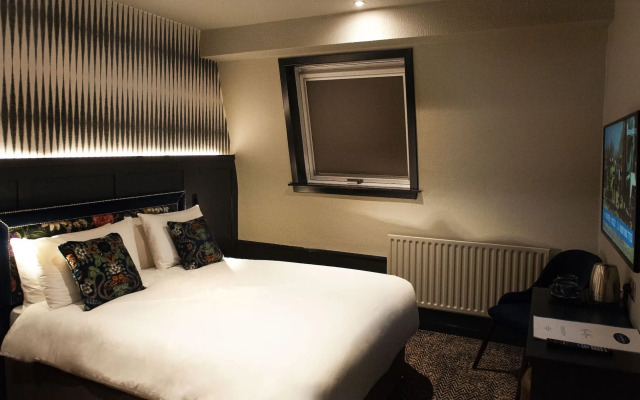 Coachman Hotel