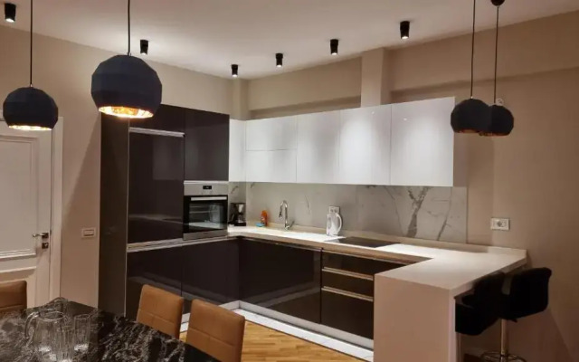 Azure Residence Studio