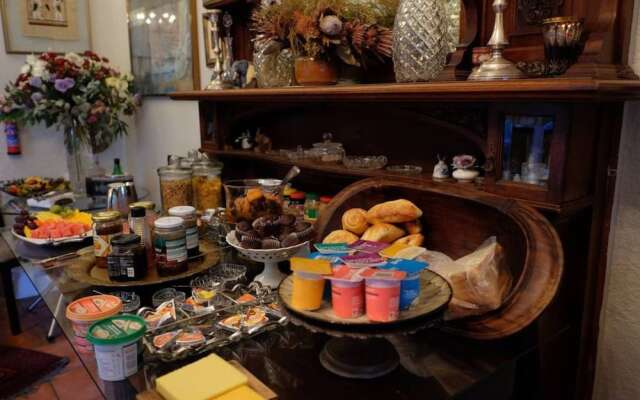 Jambo Guest House Bay Room in Green Point