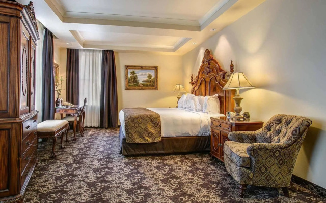 Davenport Hotel, Autograph Collection