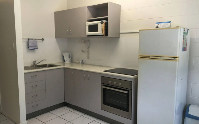 Whitsunday Waterfront Apartments