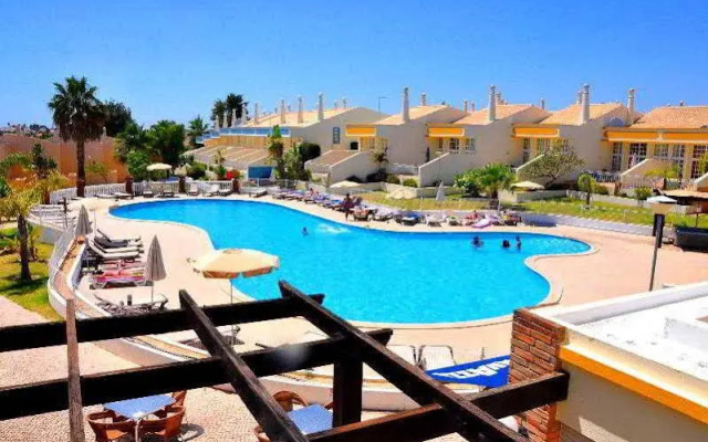 Ponta Grande Resort