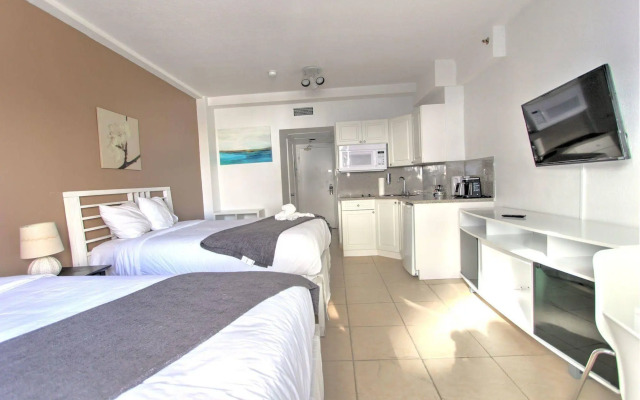 Deluxe Private Studios at the Casablanca
