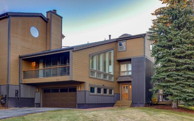 Fairway Village 2570