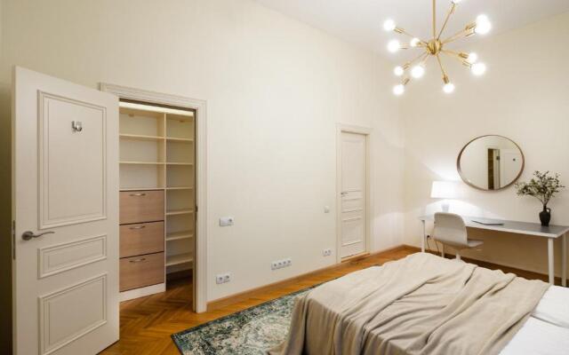 Old Riga Modern and Spacious 2 bedroom Apartment