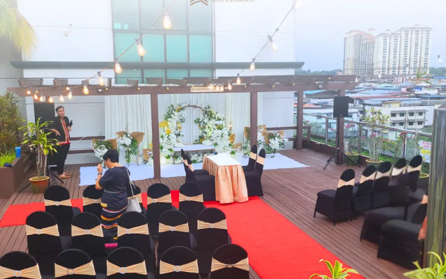 Hock Lee Hotel & Residences