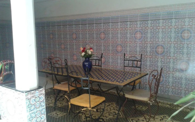 Riad Si Amarra