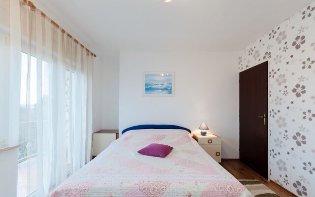 Apartments and Room Mirjana