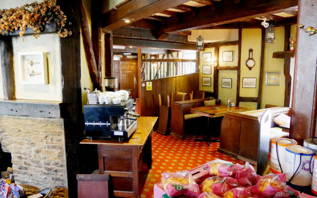 The Saracens Head Hotel