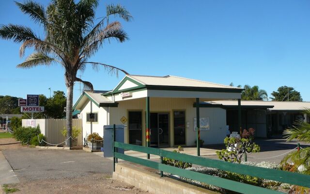 Oval Motel