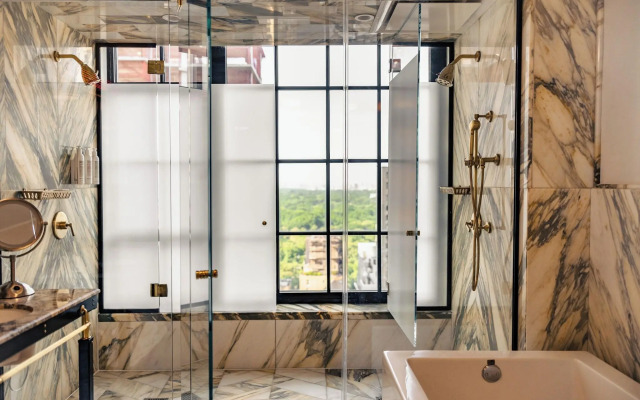 Le Meridien New York, Central Park