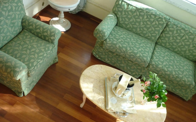 Suite Hotel Nettuno