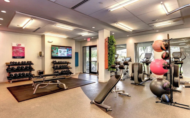 Immerse Yourself in This Beatiful Apt