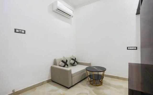 Fabhotel Varanasi Suites