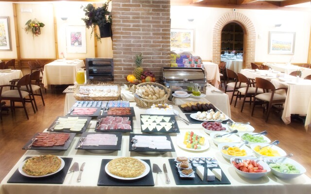Hotel AR Parquesur
