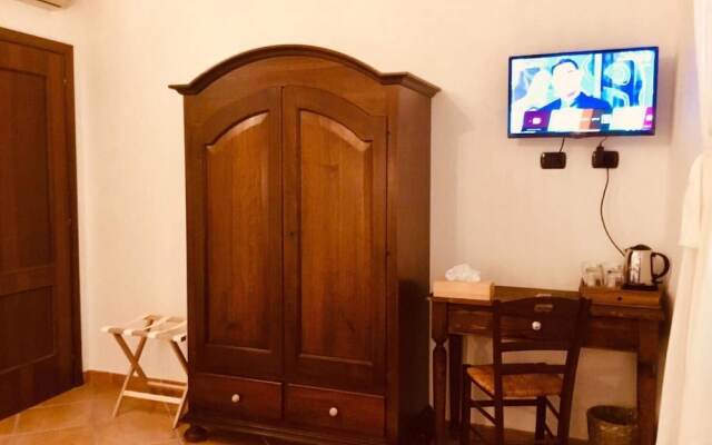 Cagliari Old Town B&B