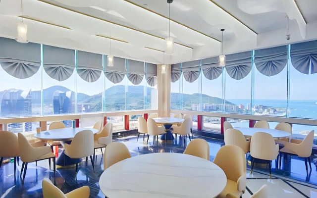 Sanya International Hotel