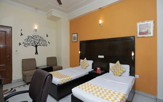 OYO 12075 Hotel Regalia Retreat