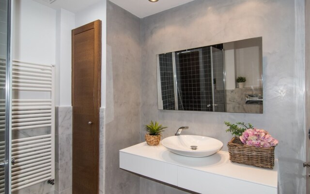 Residence by G Villa del Mar