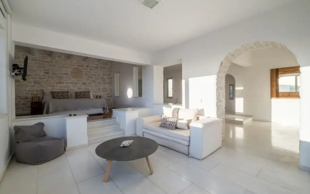 Luxury Villa Aethra -island Living Paros-