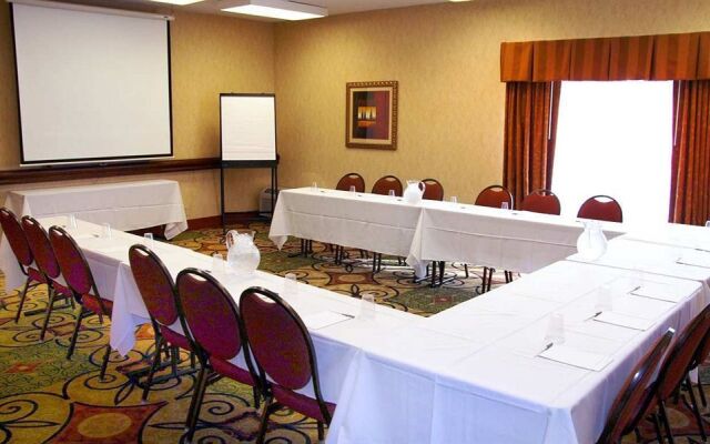 Wingate By Wyndham Springfield