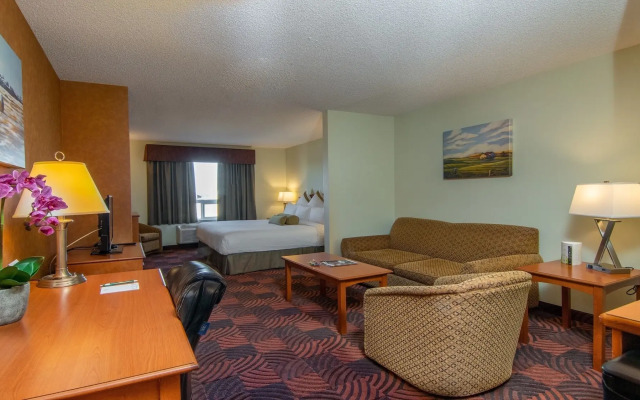 Service Plus Inns and Suites Calgary