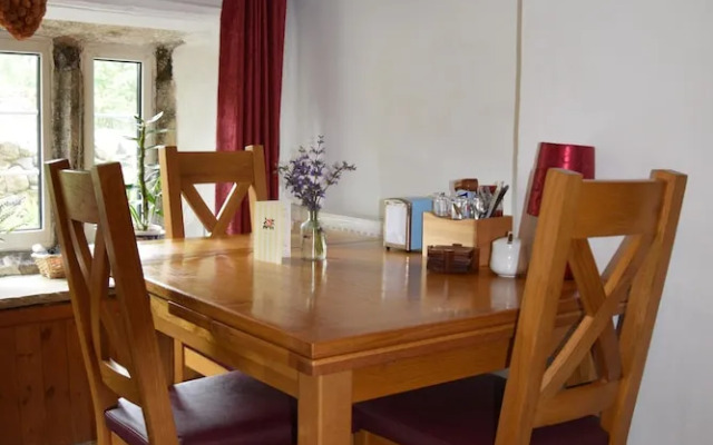 Sweetbriar Cottage B&B and Camping