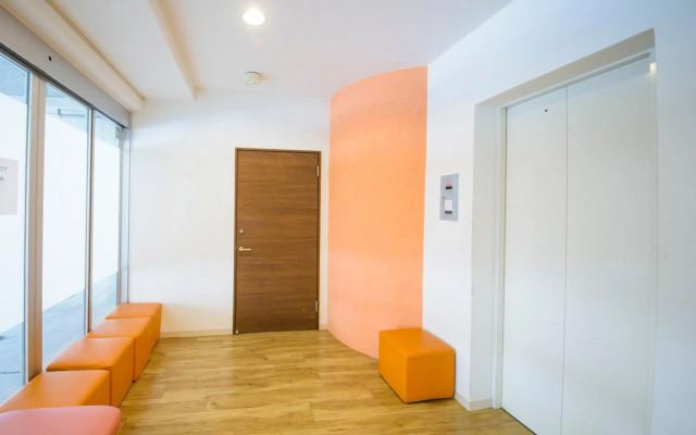 Naha-West Inn