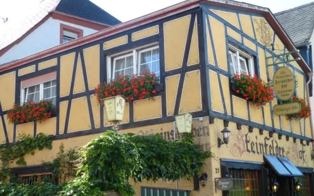 Alte Weinstuben Steinfelder Hof