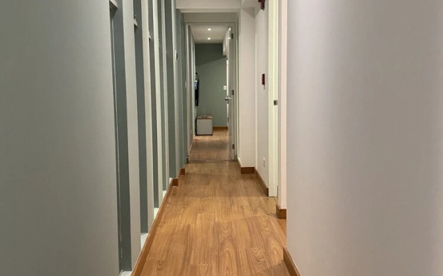 Lovely 2BR with Balcony in Miraflores