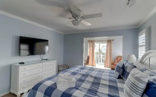 903 Ocean Boulevard