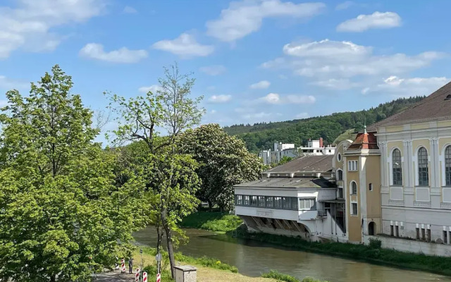 AhrPart Hotel Central