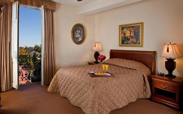 Le Richelieu Hotel