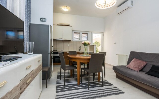 Stunning Home in Kozino With Wifi and 1 Bedrooms