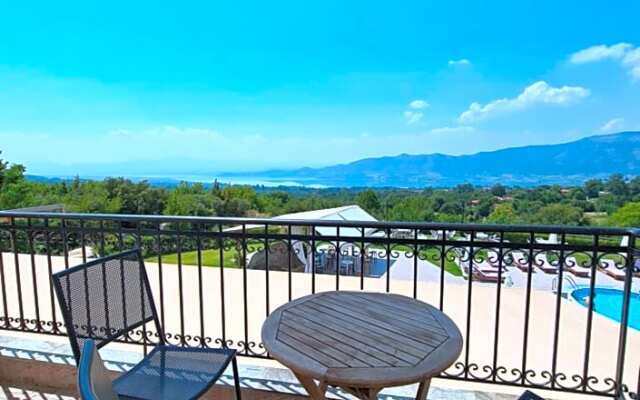 Agnanti Hotel