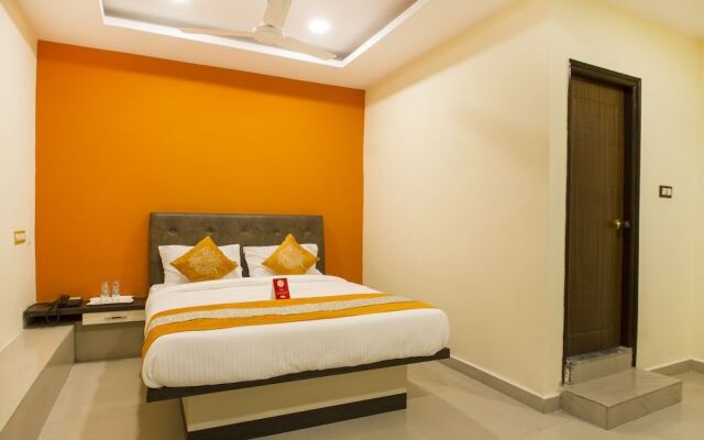 OYO 3968 Chandras Residency
